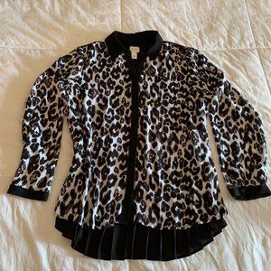 CHICO'S Black & White Animal Print Blouse, Size 1